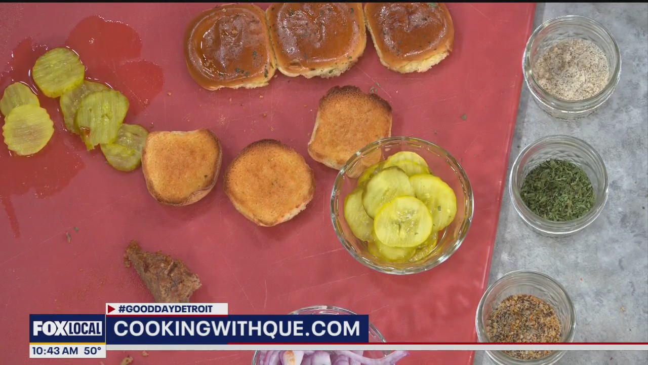 Meatless Monday: Bourbon BBQ Meatloaf Sliders