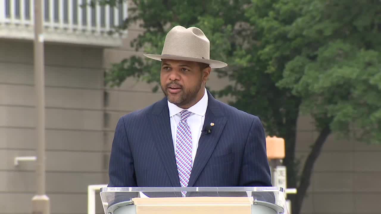 Dallas Mayor Eric Johnson on sports in city