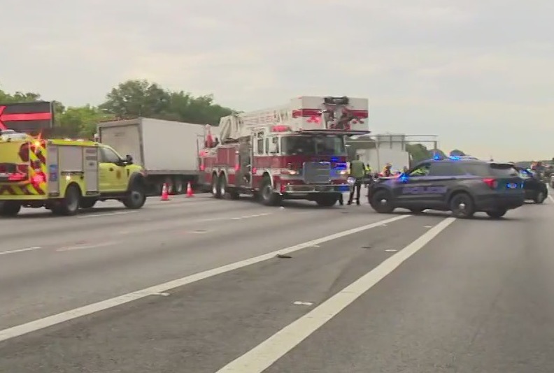 Deadly crash on I-285 starting to clear | FOX 5 Atlanta