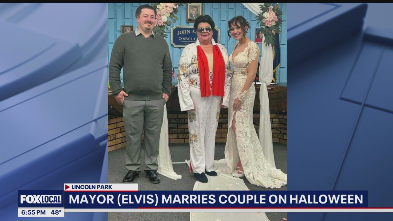 A hunk, a hunk of burning love: Mayor dressed as Elvis performs wedding ceremony