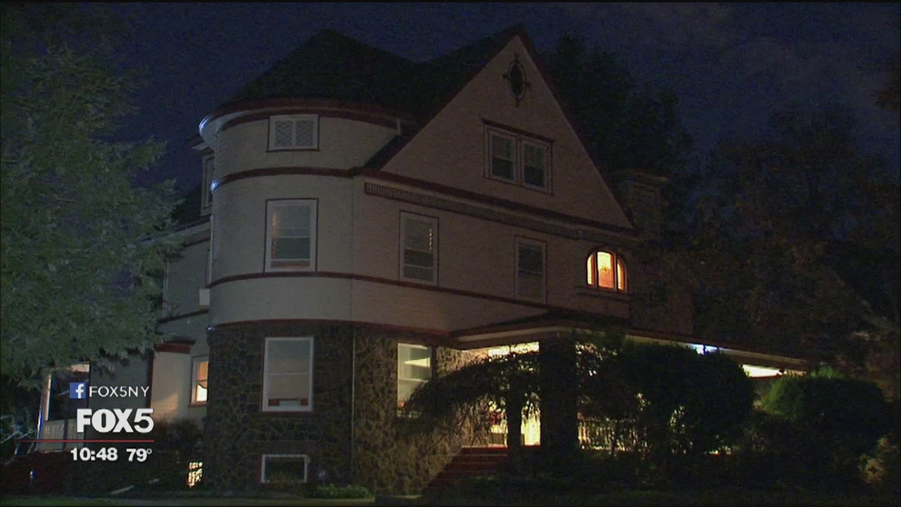 'Spying' on potential home buyers