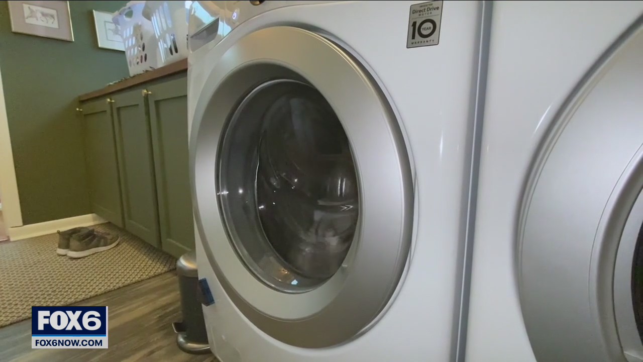 Get cleaner clothes and save energy with these laundry tips