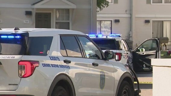 Suspect on the run after teen shot in Detroit