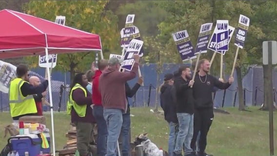 Bill Ford calls on striking union to 'stop this now'