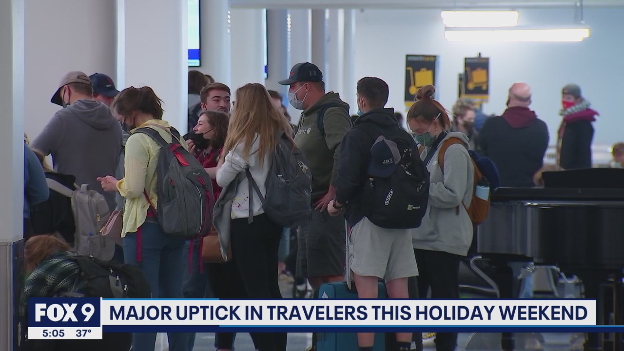 Busy holiday weekend for travelers at MSP Airport