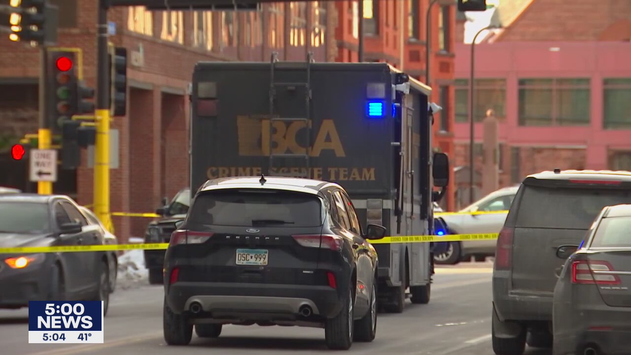 House Democrats propose restrictions on no-knock raids