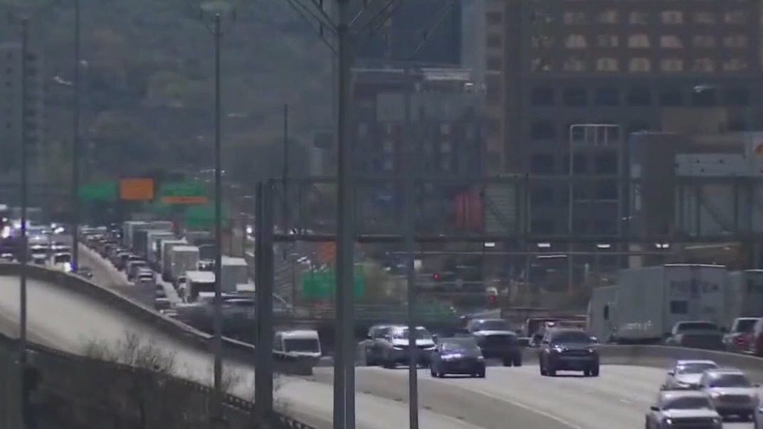 Record-breaking Thanksgiving travel ahead: AAA