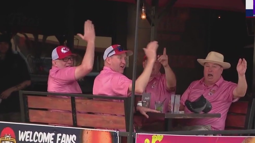 Super Bowl predictions: Phoenix area football fans sound off