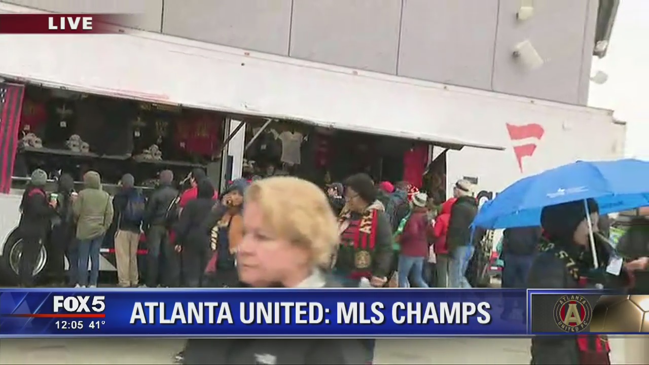 Atlanta United supporters grab gear