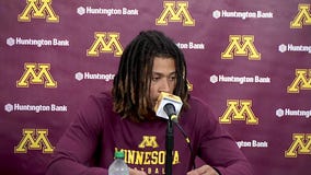 Gophers players react after 35-24 win over Louisiana