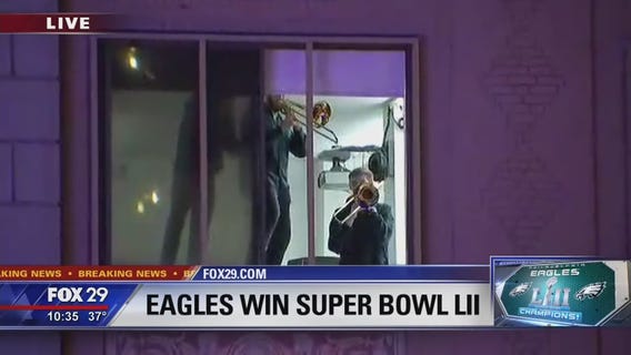 5th-floor horn players lead Super Bowl celebration