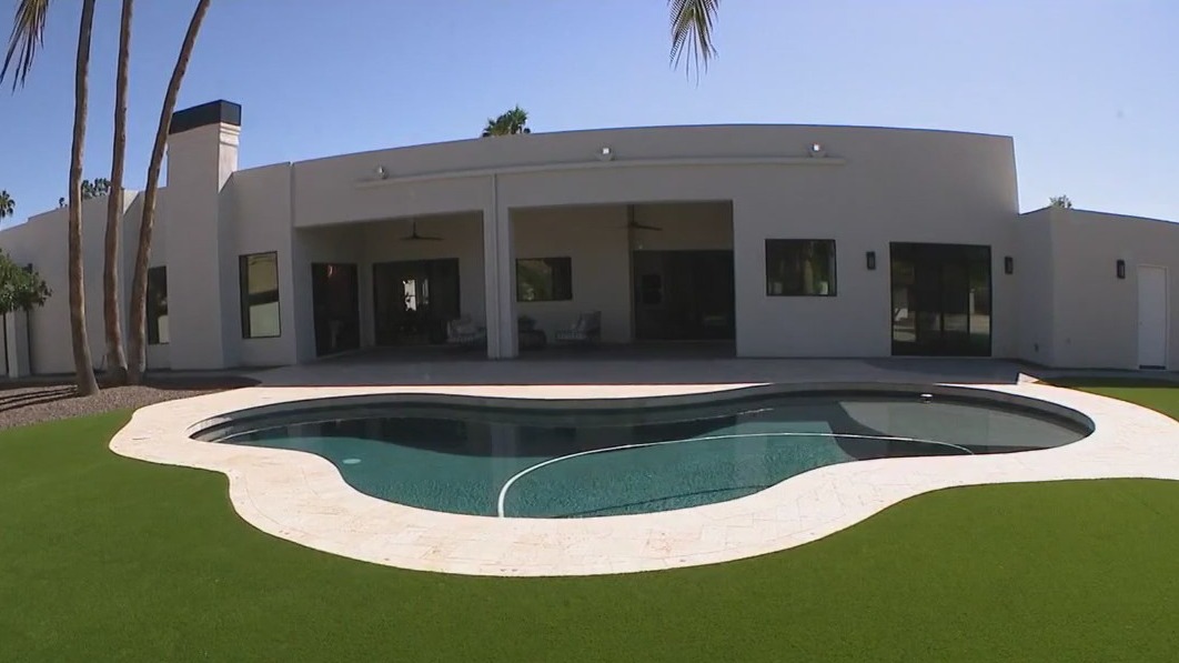 Rebuilt, modern Paradise Valley home | Cool House