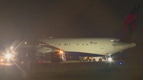 Carolina Panthers plane veers off runway