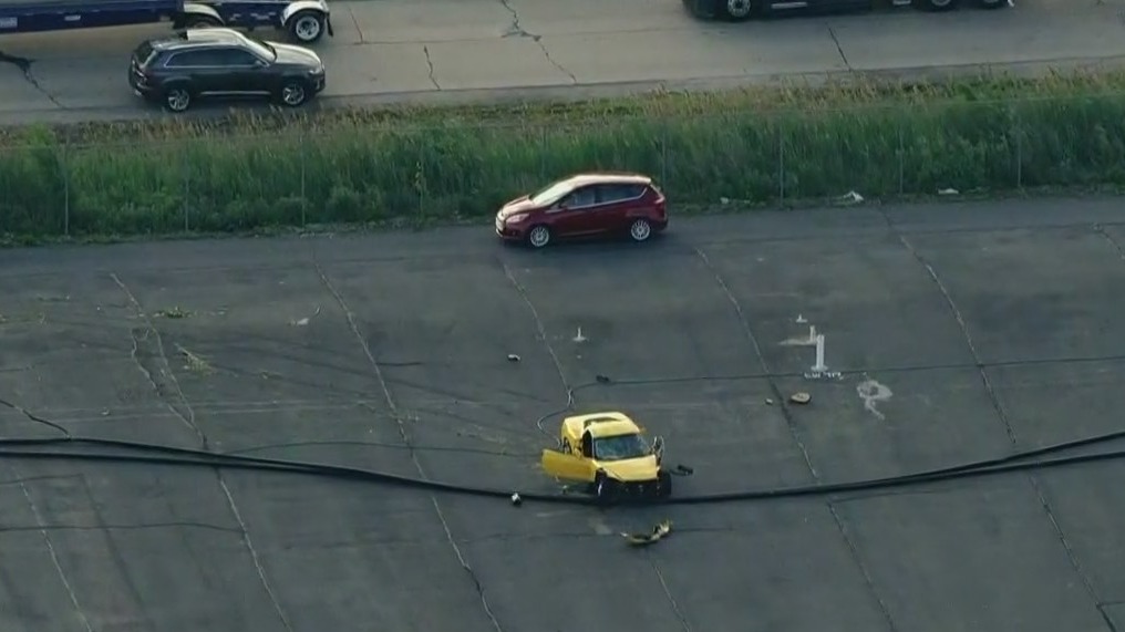 Person killed in rollover crash near Pullman