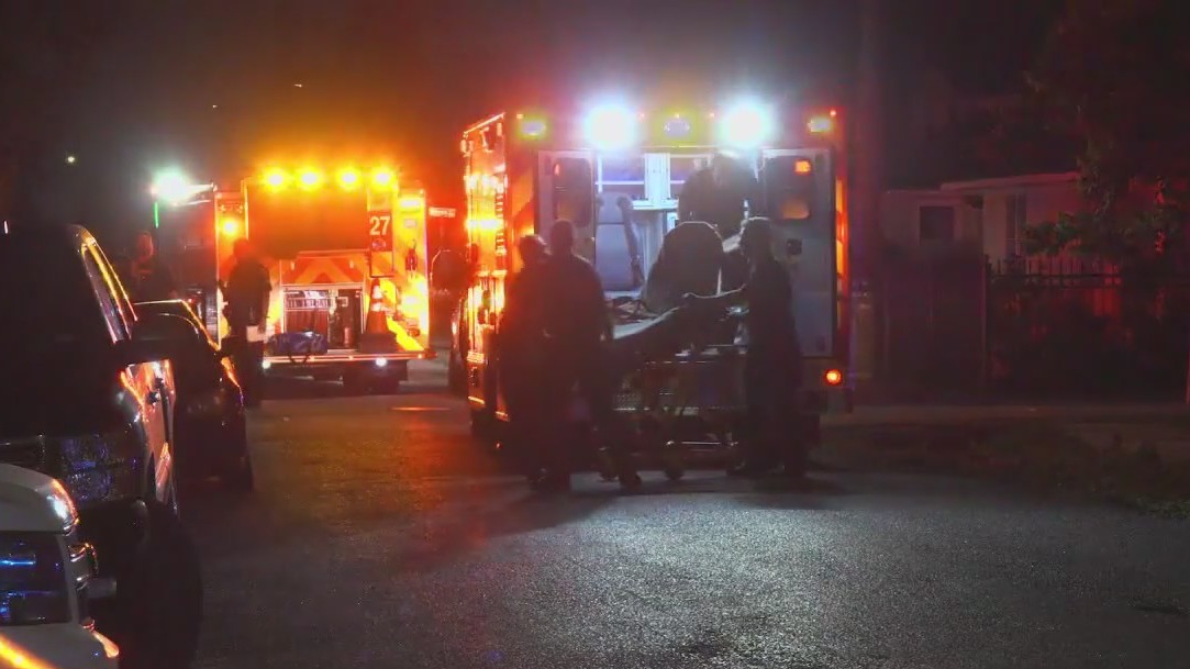 4 teens shot in 2 overnight shooting