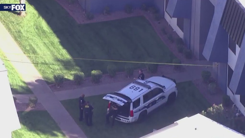 North Phoenix shooting leaves teenage girl hurt | FOX 10 Phoenix