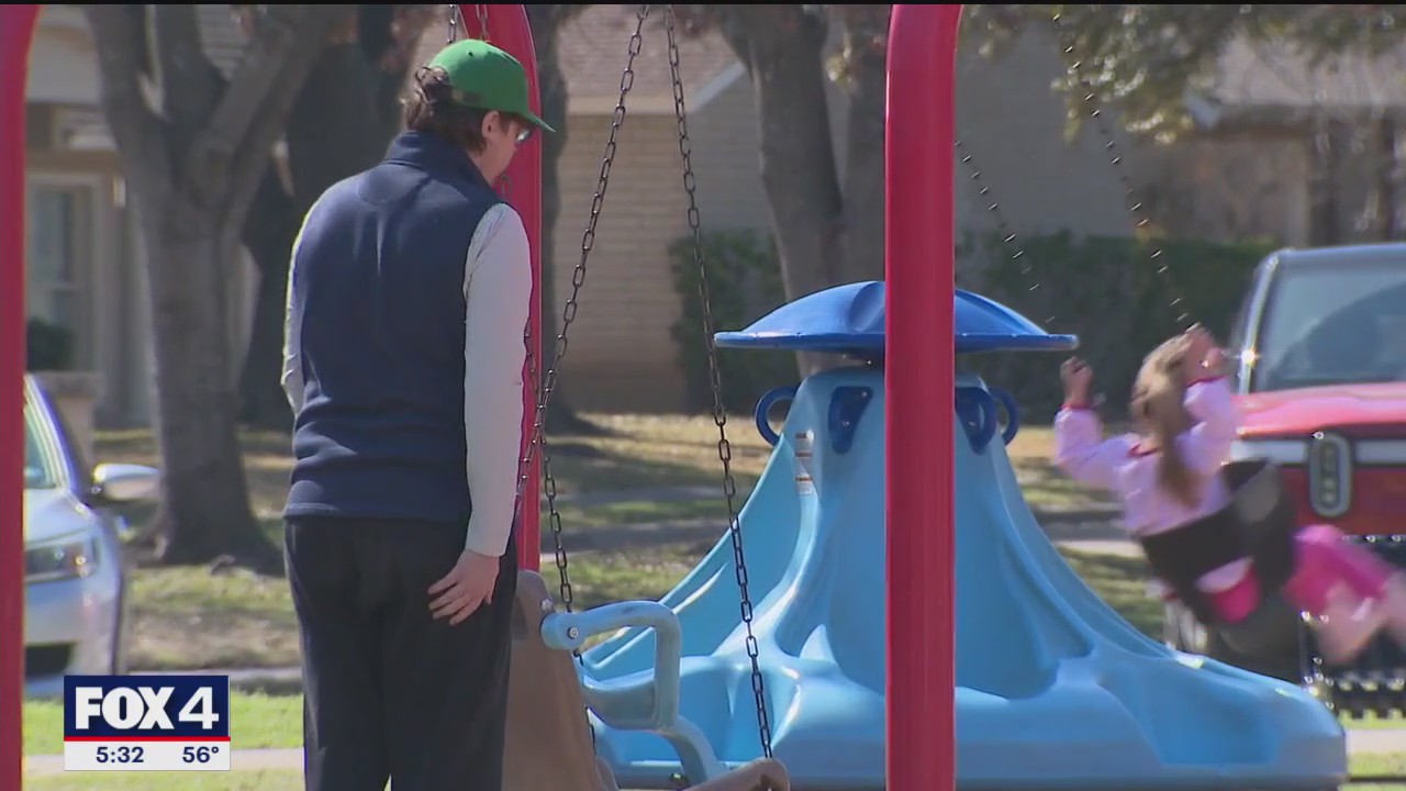 Will Dallas schools close this week?