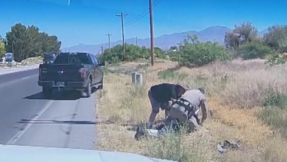 Sheriff looking for person who helped Nevada deputy