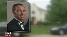 Leesburg man charged with giving secret documents to China released on bond