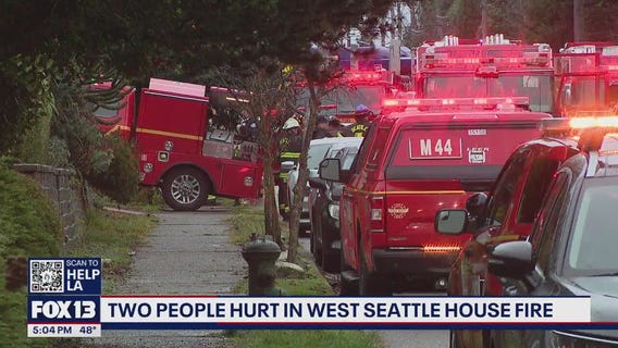 2 hurt in West Seattle house fire