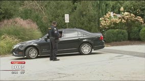 Bomb sent to Clintons