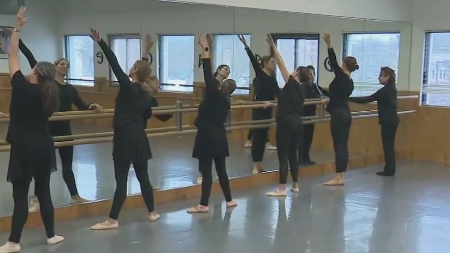 North Shore School of Dance gets people moving and grooving