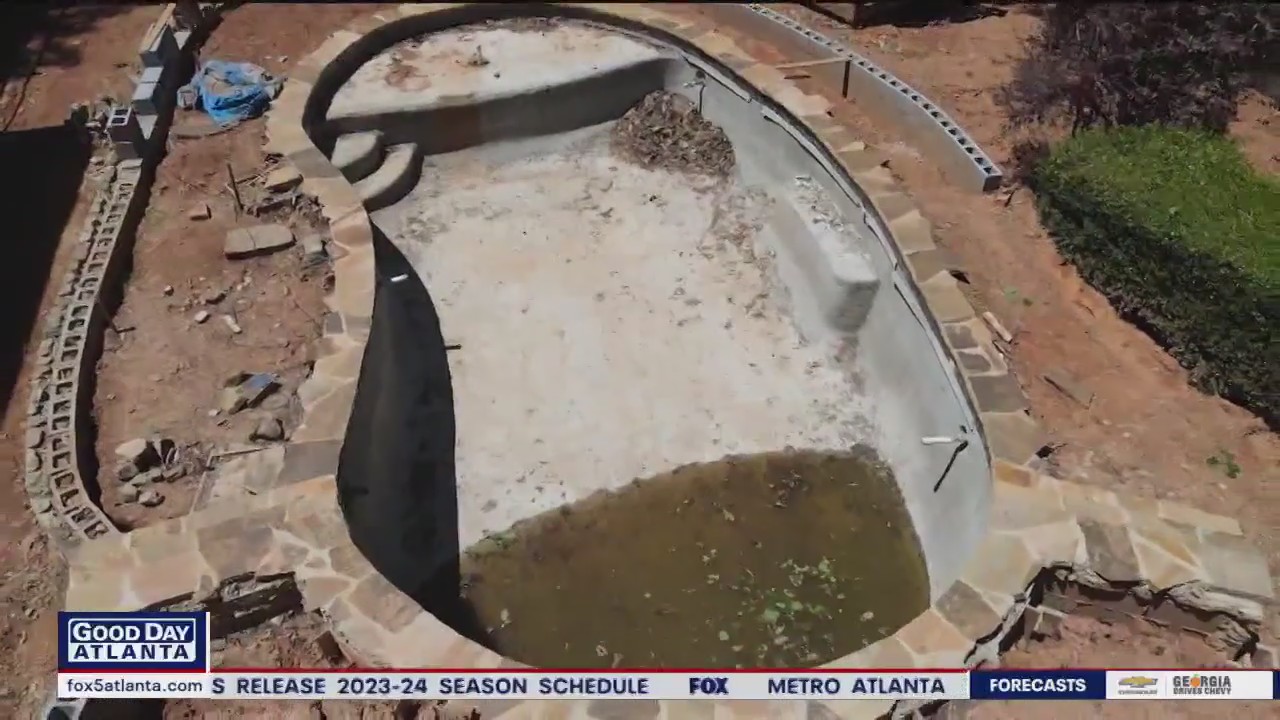 Angry Aqua Blue Pools customers