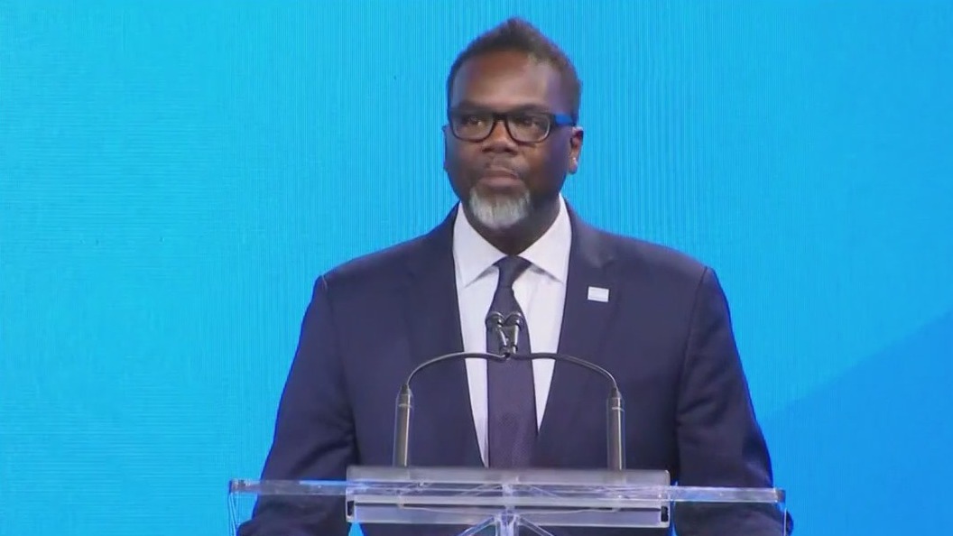 Mayor Brandon Johnson attends Basic Income Guarantee Conference