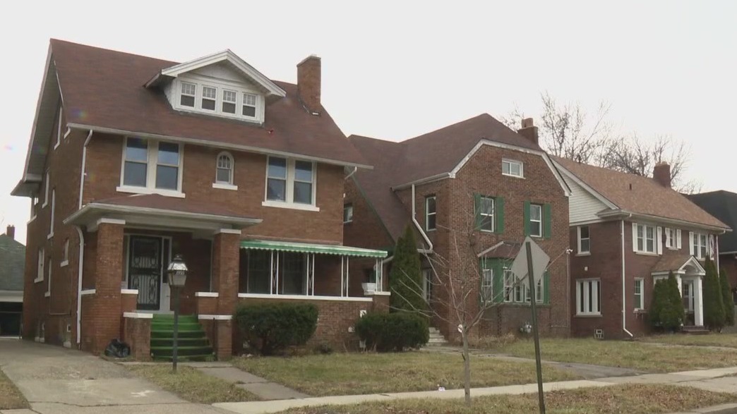 It's a sellers market right now. How buyers can proceed