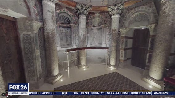 One Click Trip inside an Egyptian tomb