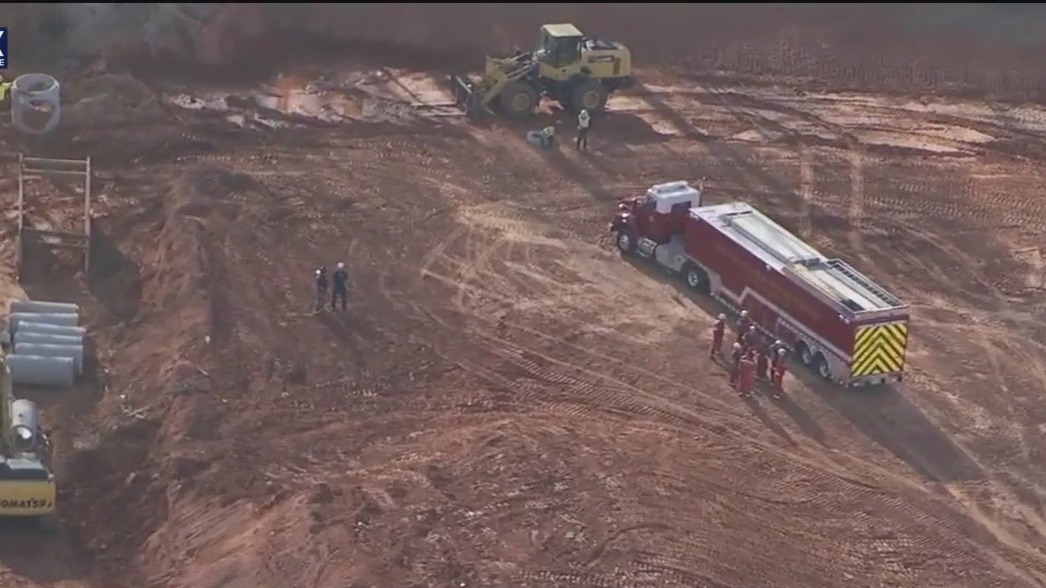2 rescued from trench collapse | FOX 5 Atlanta
