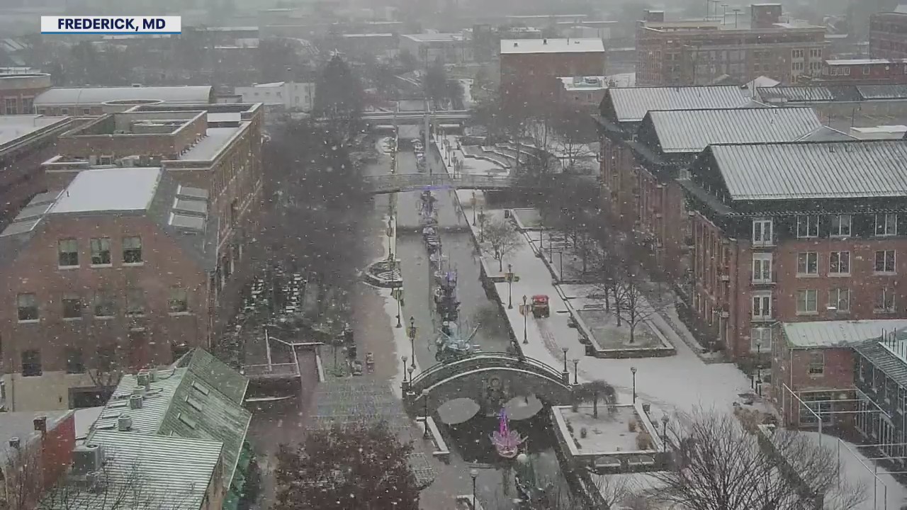 Snow falling in Frederick, MD
