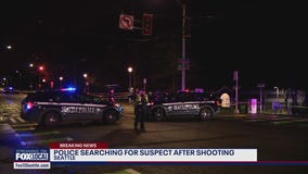 Man shot in downtown Seattle, police investigating