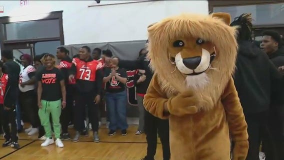 Leo High School shows off school spirit on Orange Friday