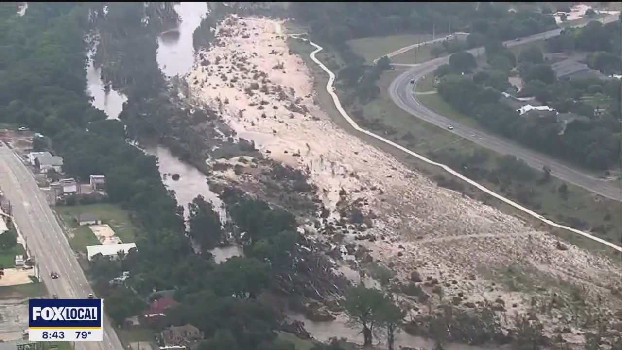 How are first responders coordinating recovery efforts?