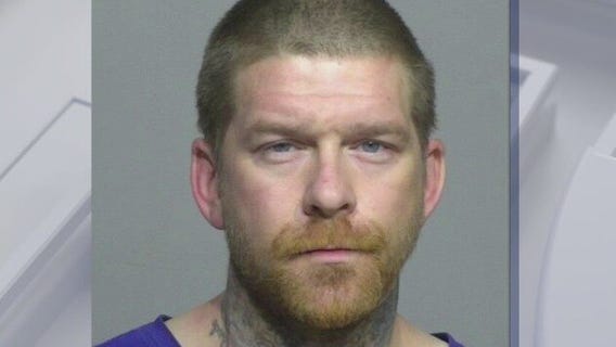 South Milwaukee man arrested after Greenfield chase, Walgreens theft