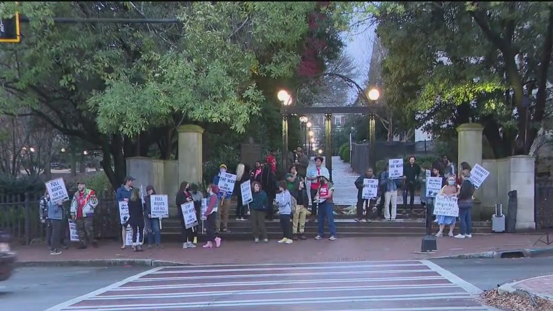 Violence against women rally held at UGA | FOX 5 Atlanta