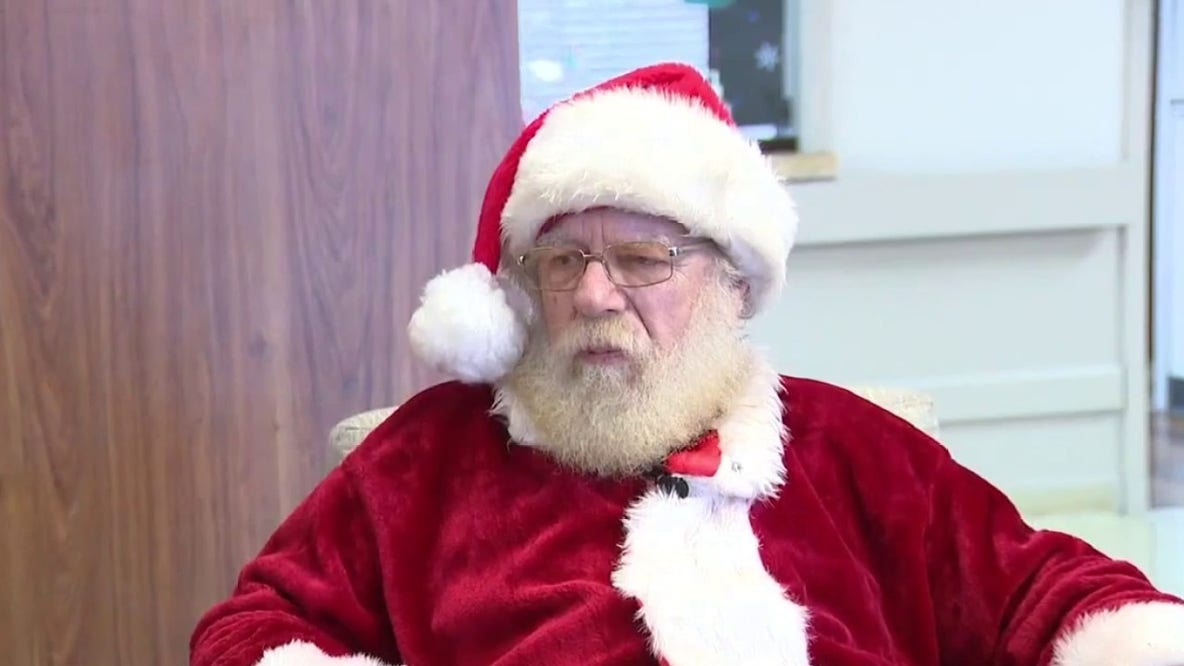 'He robbed Santa Claus': Houston's Santa Bob attacked days before Christmas