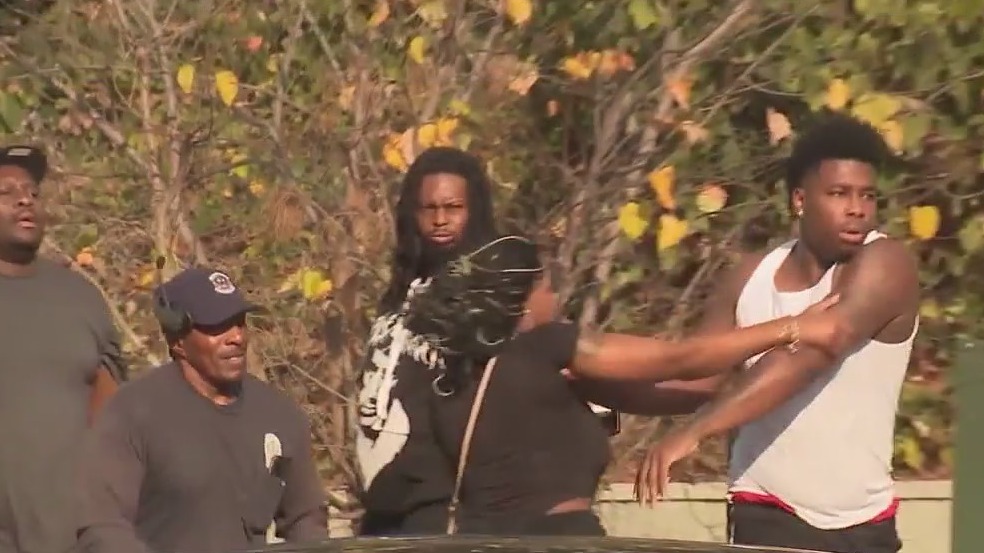 Fights break out at scene of deadly shooting | FOX 5 Atlanta