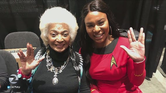 Cosplay and celebrities part of Silicon Valley Comic Con's fun