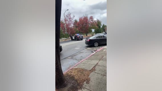 Shooting in Oakland kills 1, injuries another