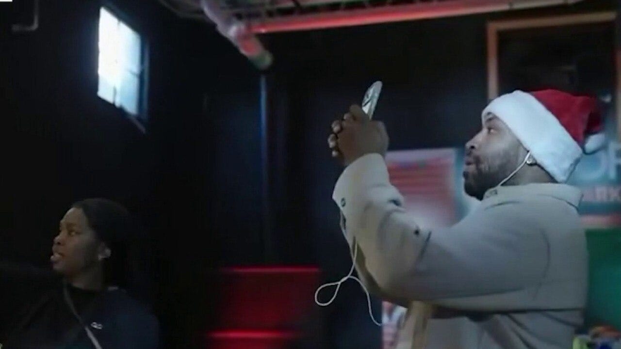 Atlanta producer hosts annual Winter Wishfest