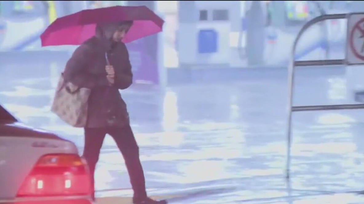 Bay Area rainy holiday forecast expected through Christmas