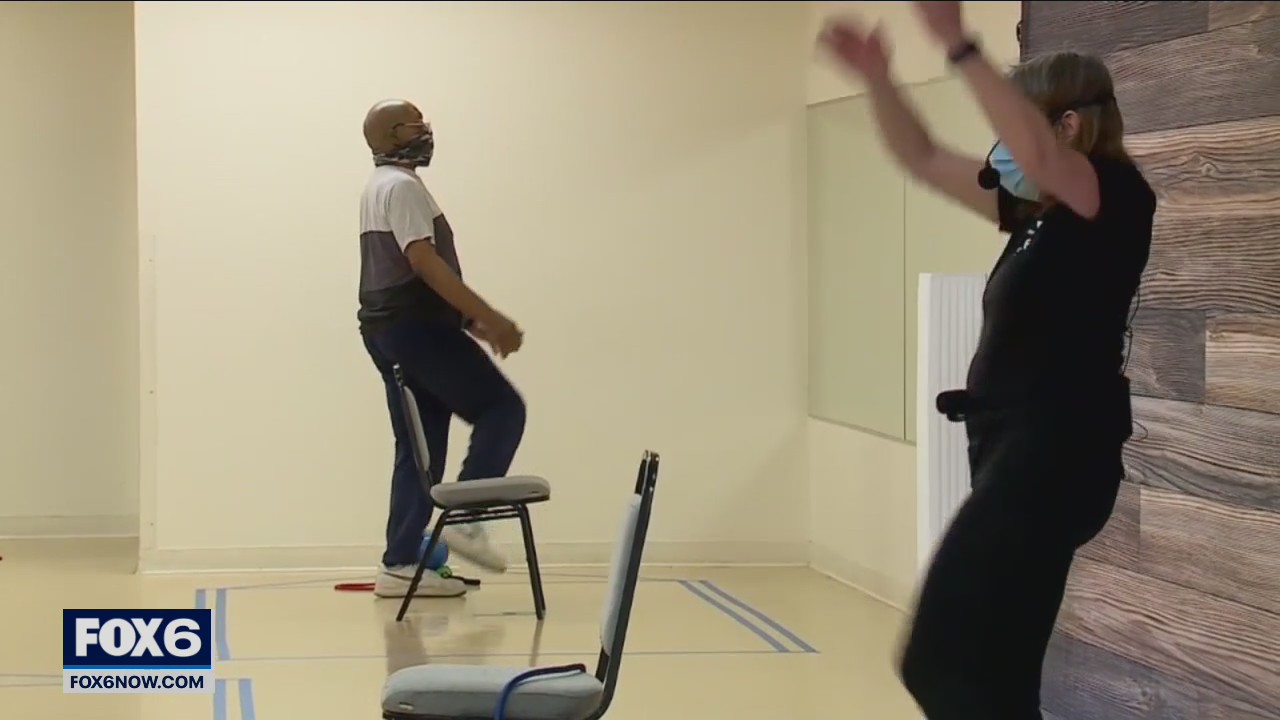 'SilverSneakers' helps elderly navigate rise in COVID-19 cases