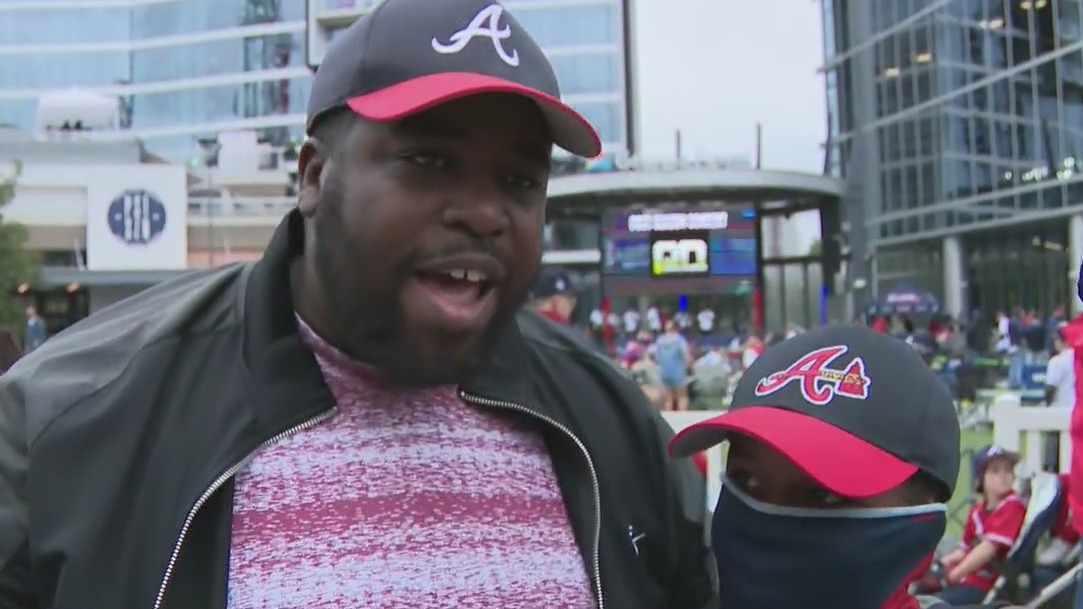 Fathers and sons talk about World Series