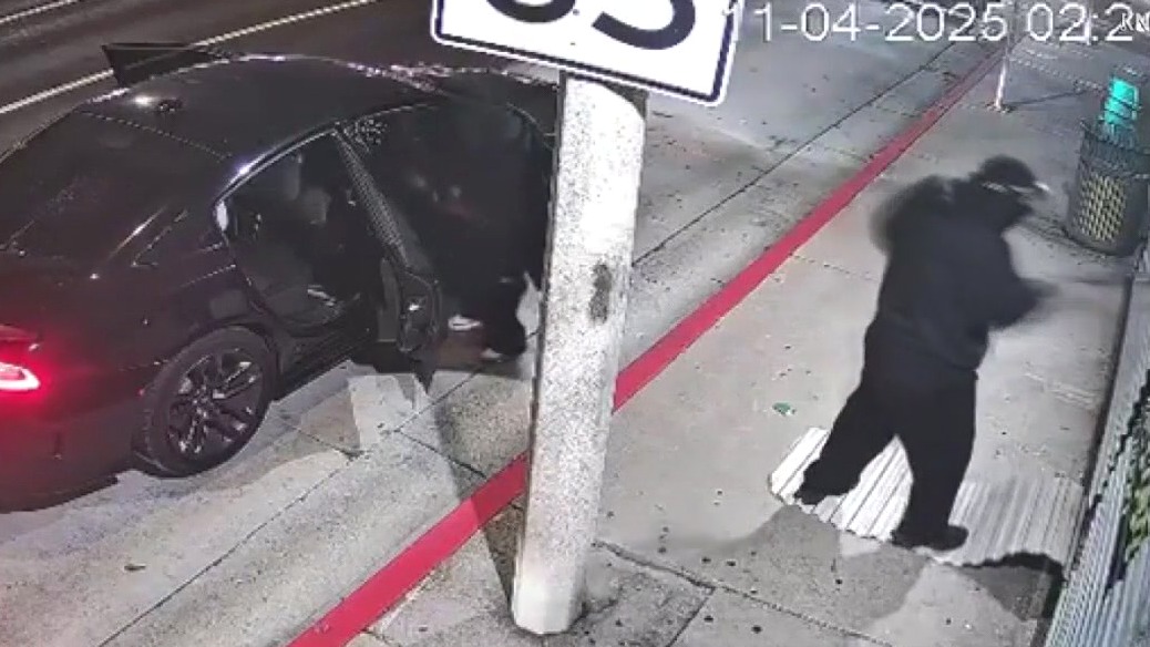 Pharmacy broken into in Pico Rivera