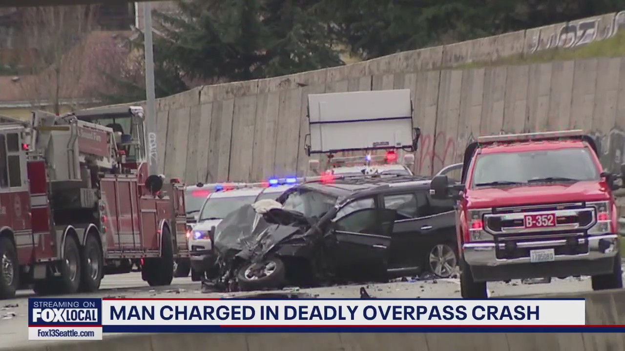 Man charged in deadly WA overpass crash | FOX 13 Seattle