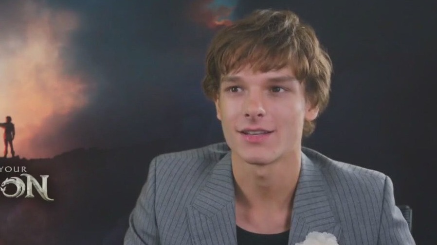 Mason Thames discusses 'How to Train Your Dragon'