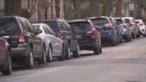 Chicago police warn residents of armed robberies during Facebook Marketplace meetups on West Side