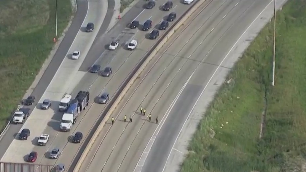 Shooting reported on I-290 near Elmhurst